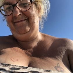 granny sex  Debbie in Monmore Green
